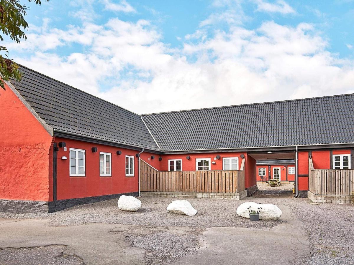 5 Person Holiday Home In AÅkirkeby Eksteriør bilde