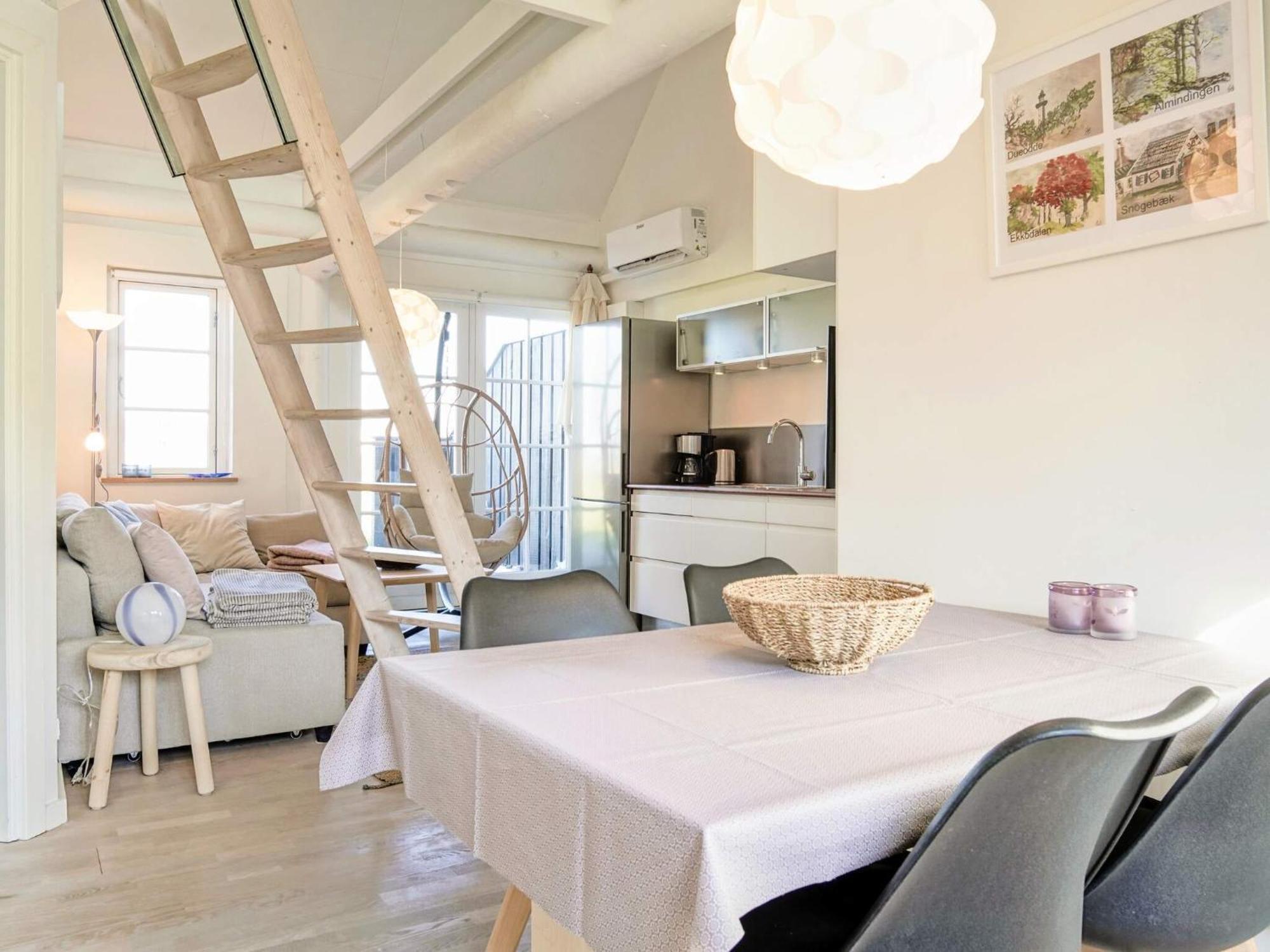 5 Person Holiday Home In AÅkirkeby Eksteriør bilde