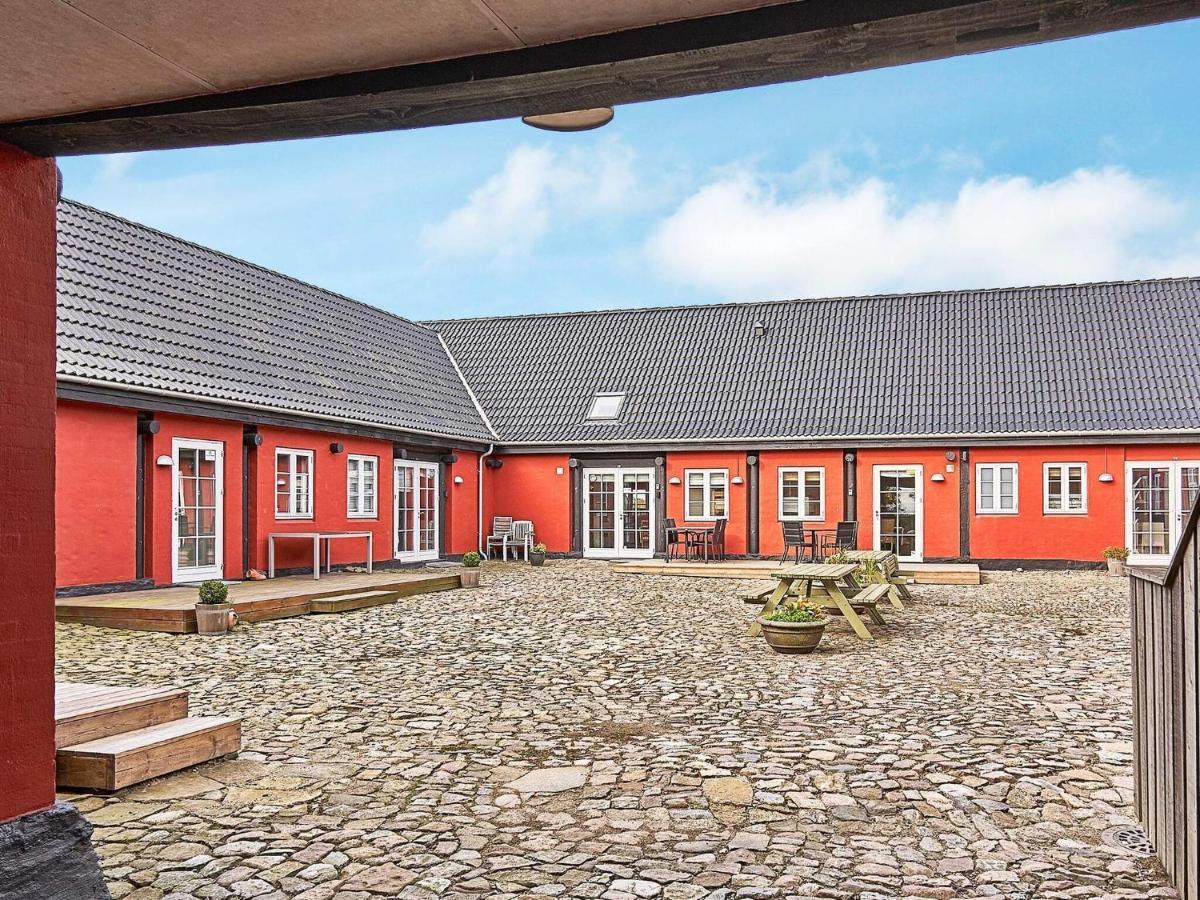 5 Person Holiday Home In AÅkirkeby Eksteriør bilde