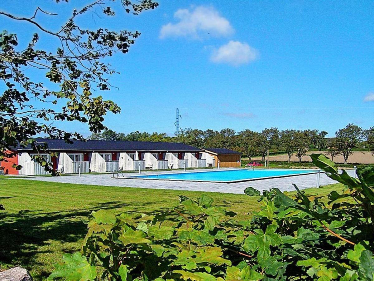 5 Person Holiday Home In AÅkirkeby Eksteriør bilde